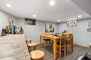 8232 S Ferdinand Ave, Bridgeview, IL 60455 - Photo 21