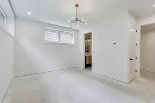 2147 W Adams St, Chicago, IL 60612 - Photo 17