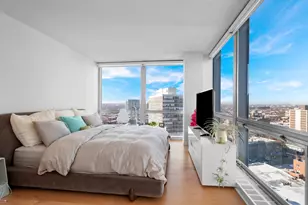 2400 N Lakeview Ave, Chicago, IL 60614 - Photo 17