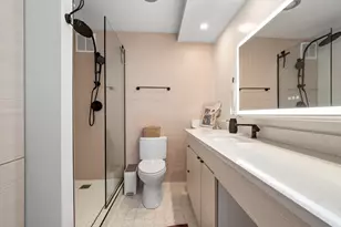 2400 N Lakeview Ave, Chicago, IL 60614 - Photo 15