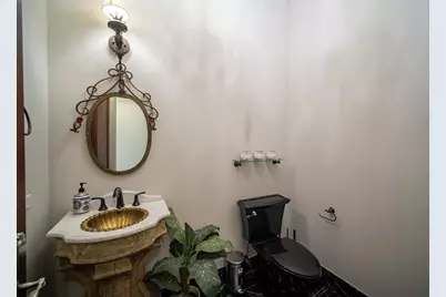 450 E Waterside Drive #3301, Chicago, IL 60601 - Photo 25