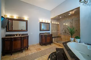 450 E Waterside Dr, Chicago, IL 60601 - Photo 17