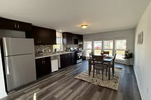 237 Blackthorn Rd, Matteson, IL 60443 - Photo 3