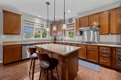 1103 Championship Drive, Elgin, IL 60124 - Photo 15