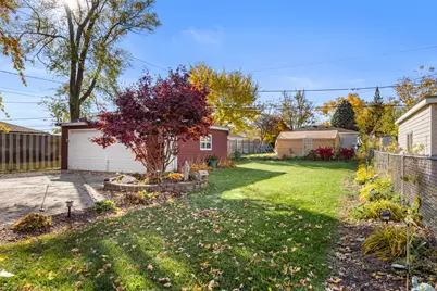 1624 Boeger Avenue, Westchester, IL 60154 - Photo 15