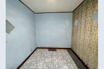 6753 S Laflin Street, Chicago, IL 60636 - Photo 9