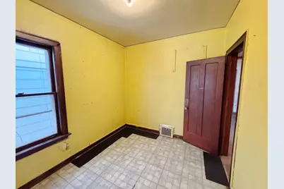 6753 S Laflin Street, Chicago, IL 60636 - Photo 7
