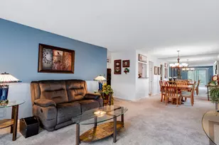 7211 Wolf Rd, Indian Head Park, IL 60525 - Photo 5