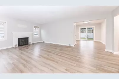 502 Colton Avenue, Bloomington, IL 61701 - Photo 5