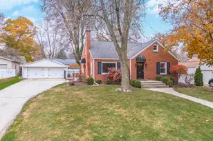 502 Colton Ave, Bloomington, IL 61701 - Photo 33