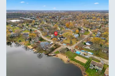 2105 Sprucewood Lane, Lindenhurst, IL 60046 - Photo 29