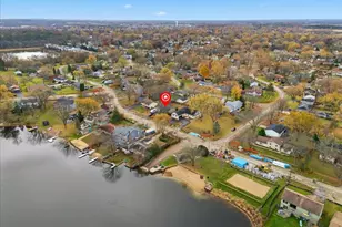 2105 Sprucewood Ln, Lindenhurst, IL 60046 - Photo 29