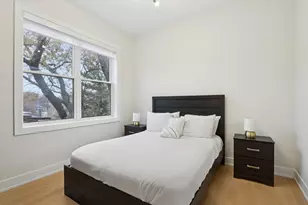 4119 N Ashland Ave, Chicago, IL 60613 - Photo 13