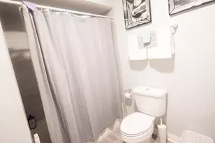 18051 Los Angeles Ave, Homewood, IL 60430 - Photo 15