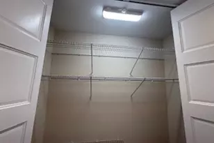 2050 Valencia Dr, Northbrook, IL 60062 - Photo 17