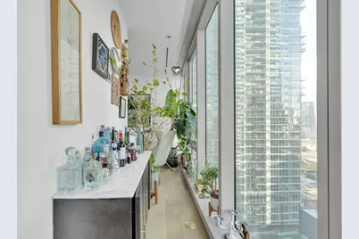 363 E Wacker Drive #1402, Chicago, IL 60601 - Photo 23