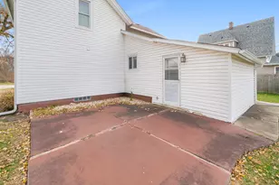 826 Ottawa St, Earlville, IL 60518 - Photo 7