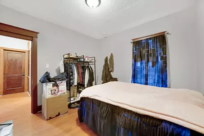 511 E 3rd Avenue, Joliet, IL 60433 - Photo 11