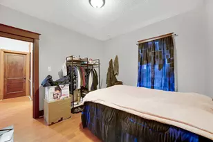 511 E 3rd Ave, Joliet, IL 60433 - Photo 11