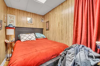 720 E Meeker Avenue, Joliet, IL 60432 - Photo 17