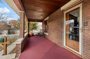 610 Watson St, Aurora, IL 60505 - Photo 3