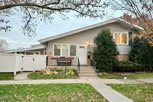 7020 Wright Terrace, Niles, IL 60714 - Photo 1