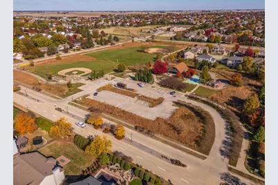 2805 Stevenson Drive, Bloomington, IL 61704 - Photo 53