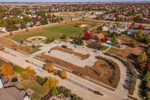 2805 Stevenson Dr, Bloomington, IL 61704 - Photo 53