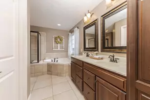 2805 Stevenson Dr, Bloomington, IL 61704 - Photo 25