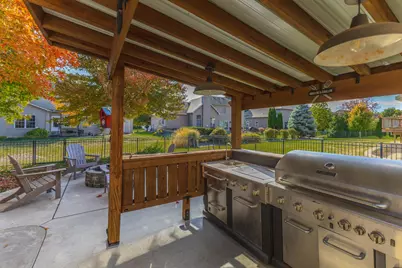 2805 Stevenson Drive, Bloomington, IL 61704 - Photo 49