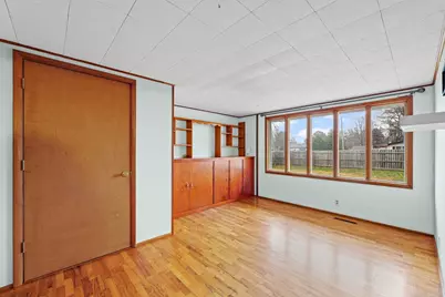 911 S Longview Road, Monticello, IL 61856 - Photo 15