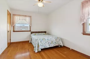 430 N Arquilla Dr, Chicago Heights, IL 60411 - Photo 7