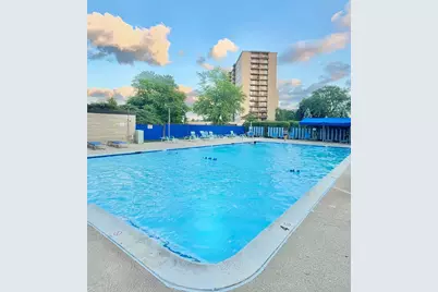 6933 N Kedzie Avenue #1209, Chicago, IL 60645 - Photo 11