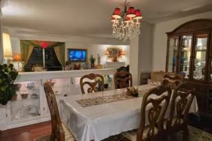 6933 N Kedzie Ave, Chicago, IL 60645 - Photo 3