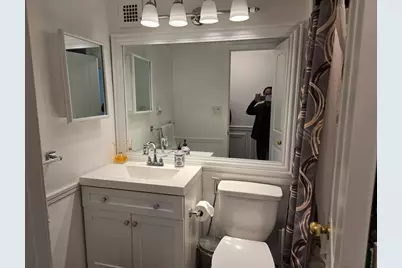 6933 N Kedzie Avenue #1209, Chicago, IL 60645 - Photo 5