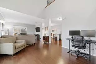 210 Nicole Dr, South Elgin, IL 60177 - Photo 3