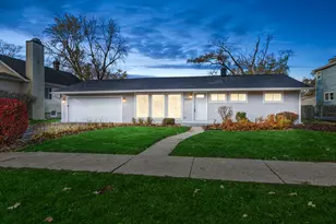 1030 Chestnut St, Deerfield, IL 60015 - Photo 1