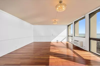 1240 N Lake Shore Drive #5A, Chicago, IL 60610 - Photo 7
