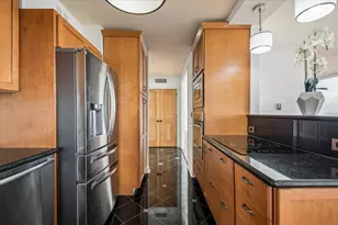 1240 N Lake Shore Dr, Chicago, IL 60610 - Photo 11