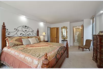 [Address not provided], Chicago, IL 60610 - Photo 15