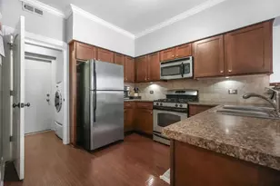 37 Heather Glen Dr, Aurora, IL 60504 - Photo 7