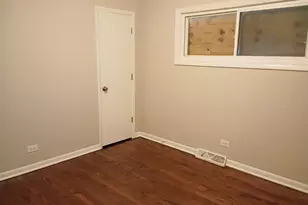 4245 W 78th St, Chicago, IL 60652 - Photo 5