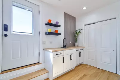 943 N Central Park Avenue, Chicago, IL 60651 - Photo 33