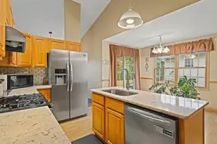 919 Gregory Way, Winnebago, IL 61088 - Photo 11