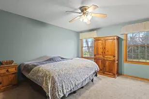 919 Gregory Way, Winnebago, IL 61088 - Photo 21