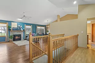 919 Gregory Way, Winnebago, IL 61088 - Photo 3