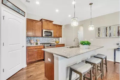 6296 Doral Drive, Gurnee, IL 60031 - Photo 9