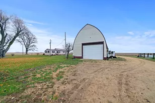 1684 N Mt Morris Rd, Mount Morris, IL 61054 - Photo 31