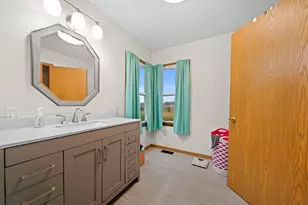 1684 N Mt Morris Rd, Mount Morris, IL 61054 - Photo 15