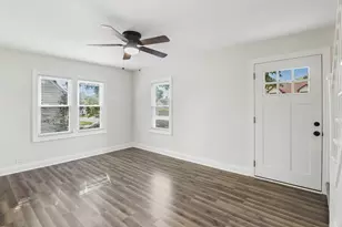 1511 Pine Grove Ave, Round Lake Beach, IL 60073 - Photo 3